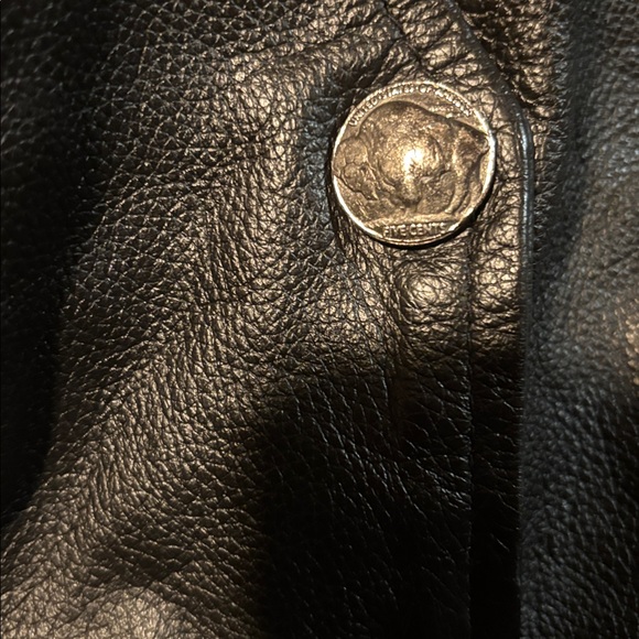 Womens Black Leather Vest with buffalo nickel Button Closure - Picture 3 of 6